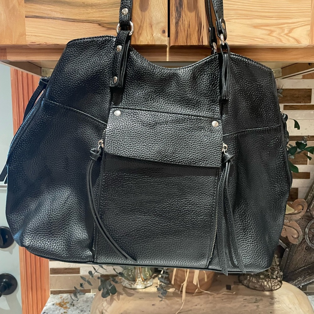Vintage Black Rivet elegant, real lether women bag.